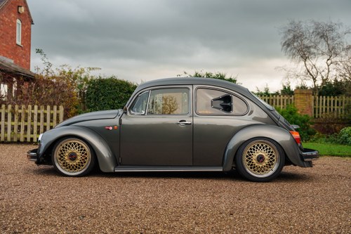 1982 Volkswagen Beetle Award-Winning Evaresto Build: ~180bhp/Air Ride In vendita (immagine 27 di 232)