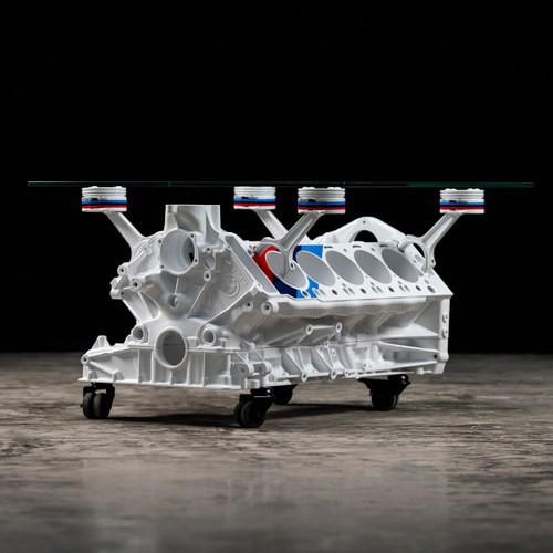 !--9551359181139--! Bmw V10 Engine Table For Sale