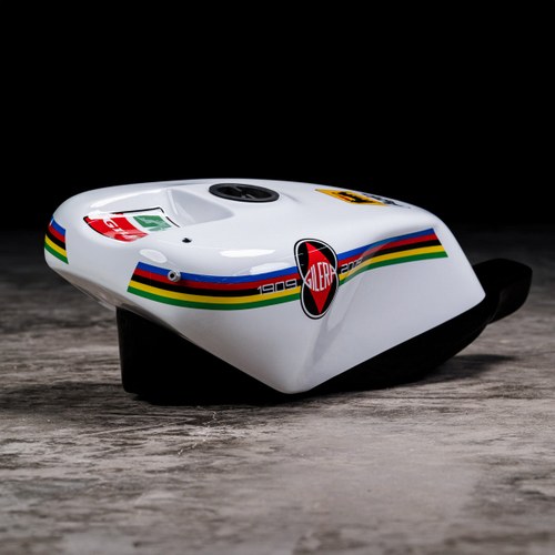 !--9788625617235--! Marco Simoncelli Tank Gilera 250 En Venta