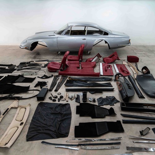 !--10204229402963--! Ferrari 365 Body and Interior En Venta