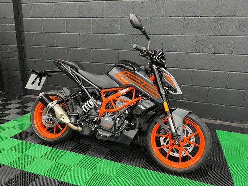 2023 KTM 125 DUKE À venda
