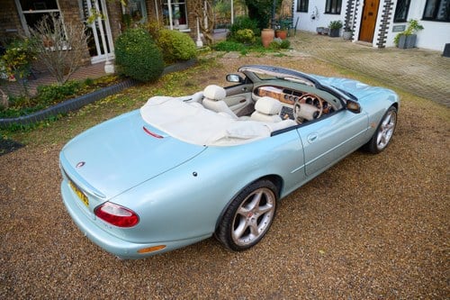 2000 Jaguar XKR In vendita (immagine 13 di 184)