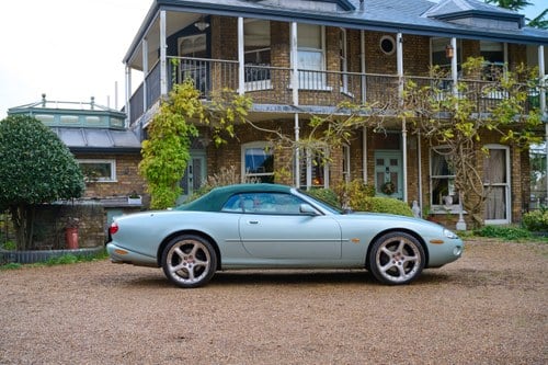 2000 Jaguar XKR In vendita (immagine 17 di 184)