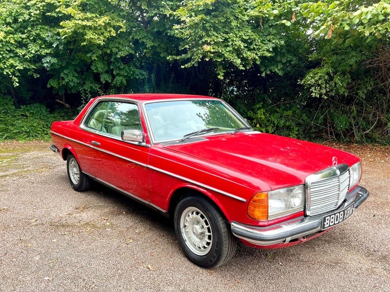 1985 Mercedes-Benz C123 280CE