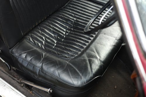 1968 Daimler 250 V8 à venda (imagem 37 de 293)