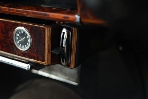 1968 Daimler 250 V8 à venda (imagem 41 de 293)