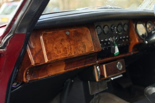 1968 Daimler 250 V8 à venda (imagem 77 de 293)