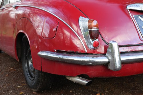 1968 Daimler 250 V8 à venda (imagem 146 de 293)