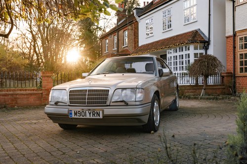 1995 Mercedes-Benz 320CE Coupe (W124) Te koop (foto 3 van 178)