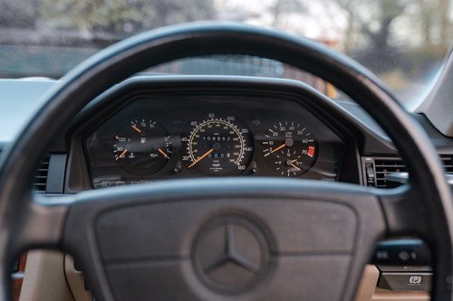 1995 Mercedes-Benz 320CE Coupe (W124) Te koop (foto 71 van 178)