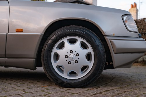 1995 Mercedes-Benz 320CE Coupe (W124) Te koop (foto 40 van 178)