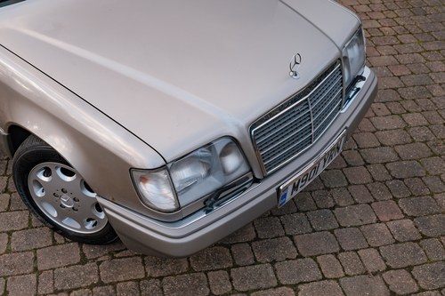 1995 Mercedes-Benz 320CE Coupe (W124) Te koop (foto 129 van 178)