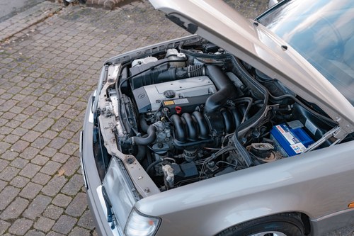 1995 Mercedes-Benz 320CE Coupe (W124) Te koop (foto 144 van 178)