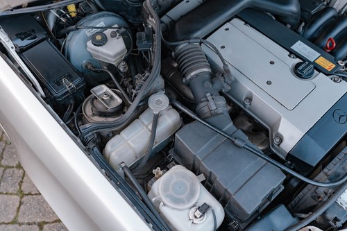 1995 Mercedes-Benz 320CE Coupe (W124) Te koop (foto 148 van 178)