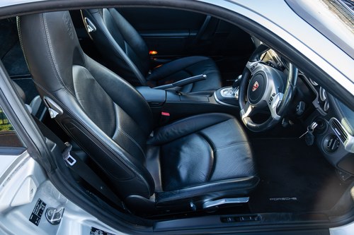 2010 Porsche 911 Targa 4S PDK S-A 997.2 En venta (imagen 48 de 197)