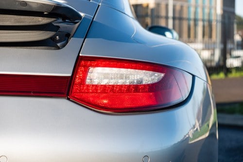 2010 Porsche 911 Targa 4S PDK S-A 997.2 En venta (imagen 151 de 197)