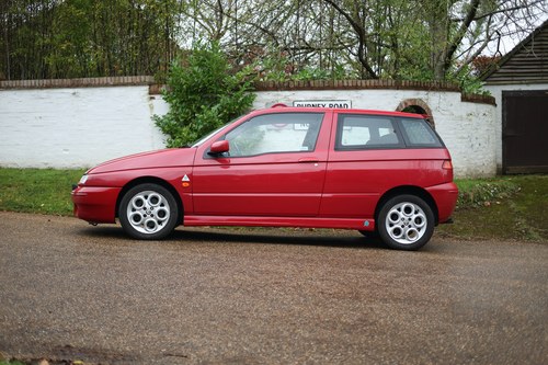 2000 Alfa Romeo 145 2.0 TS Quadrifoglio Verde à venda (imagem 7 de 270)