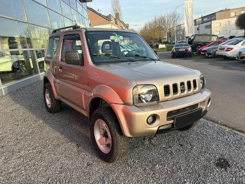 2004 Suzuki Jimny 3.2L à vendre (picture 1 of 30)