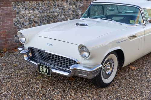 1957 Ford Thunderbird 312CI 5.1L V8 Convertible à venda (imagem 146 de 221)