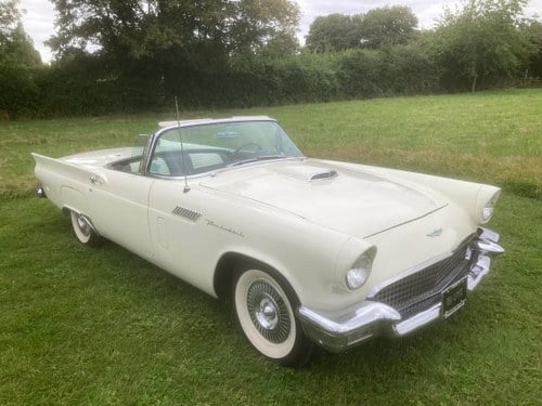 1957 Ford Thunderbird 312CI 5.1L V8 Convertible à venda (imagem 4 de 221)