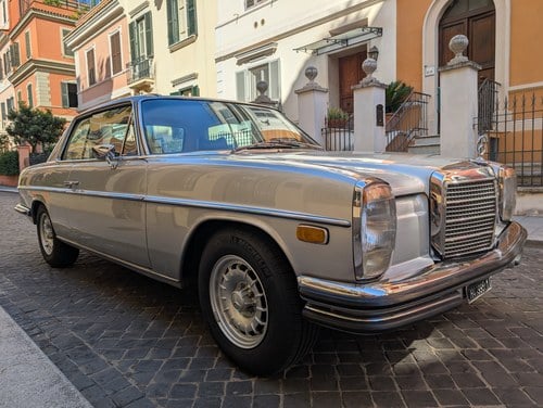 1969 Mercedes-Benz 250CE (W114) à vendre (picture 1 of 87)