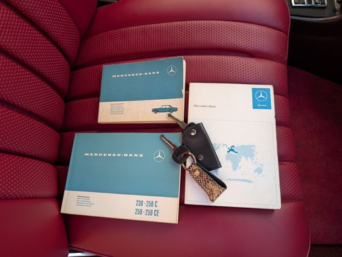 1969 Mercedes-Benz 250CE (W114) à vendre (picture 82 of 87)