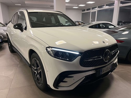2024 Mercedes-Benz GLC 220D AMG LINE MHEV PREMIUM 4MATIC UNI For Sale
