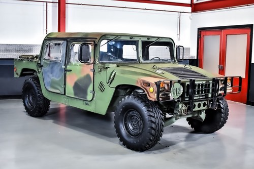 1989 AM General HMMWV M998 “Humvee” à vendre (picture 19 of 89)
