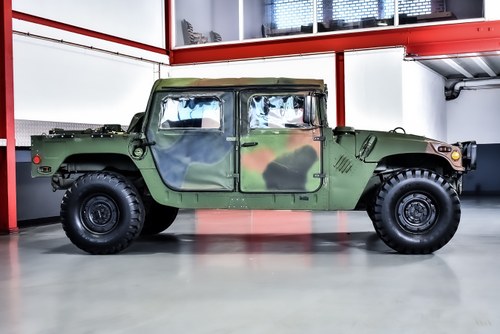 1989 AM General HMMWV M998 “Humvee” à vendre (picture 10 of 89)