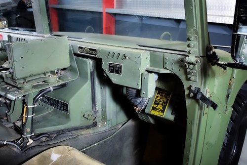 1989 AM General HMMWV M998 “Humvee” à vendre (picture 44 of 89)