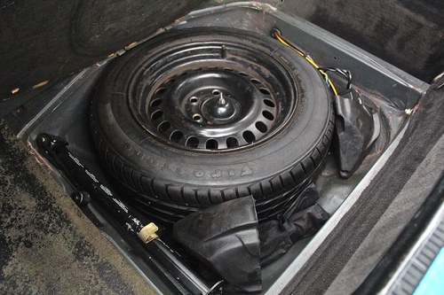 1991 Mercedes-Benz W126 300SE zum Verkauf (Bild 15 von 31)