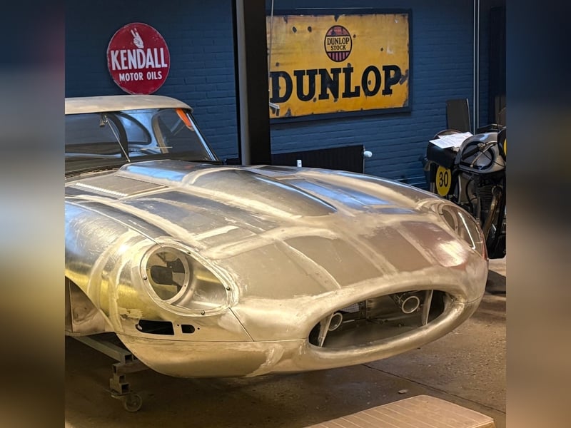 1965 Jaguar E-Type Replica