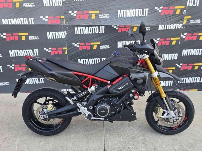 2018 Aprilia Dorsoduro 900