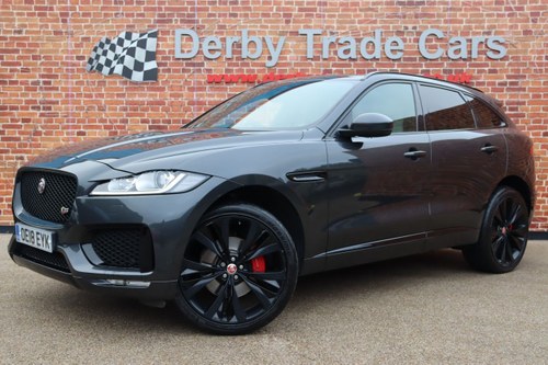 2018 JAGUAR F-PACE 3.0 D300 V6 S SUV 5dr Diesel Auto AWD Eur À venda