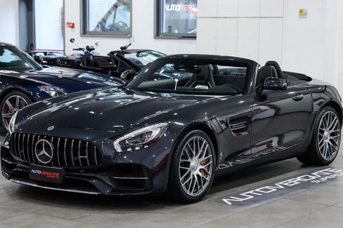 2017 MERCEDES-BENZ AMG GT C En Venta
