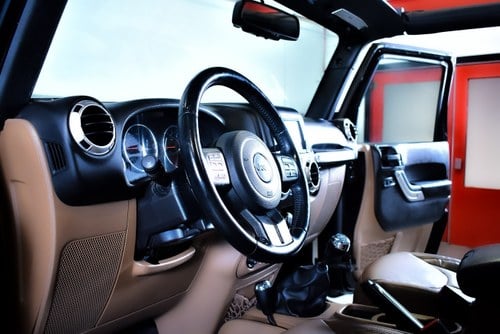 2017 Jeep Wrangler Unlimited Sahara SUV 3,6L 220CI V6 For Sale (picture 40 of 90)