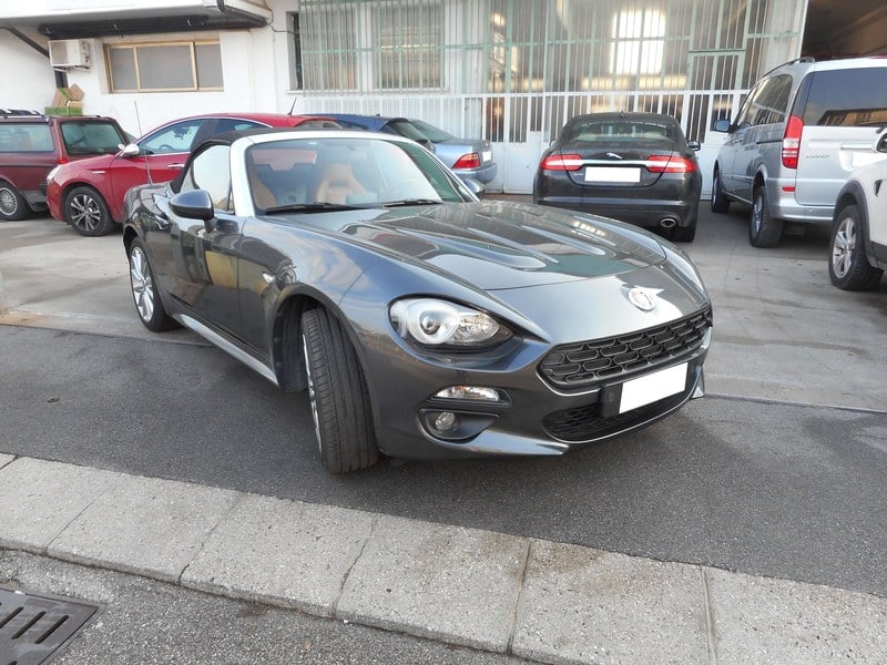 2017 Fiat 124 Spider Type 348
