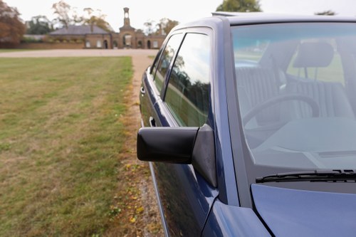 1989 Mercedes-Benz 230E (W124) à venda (imagem 57 de 75)