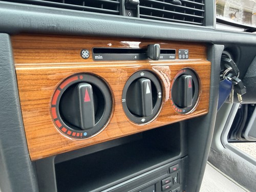 1992 Mercedes-Benz 190E (W201) In vendita (immagine 8 di 102)