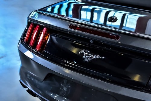 2017 Ford Mustang 2.3L Ecoboost Convertible En venta (imagen 87 de 98)