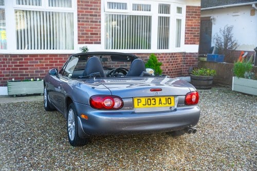 2005 Mazda MX5 Mk2 1.8L Arctic In vendita (immagine 21 di 145)