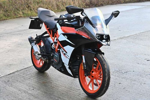 2017 KTM RC 390 À venda em leilão