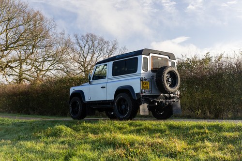 2011 Land Rover Defender 90 by Twisted In vendita (immagine 13 di 199)