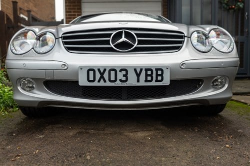 2003 Mercedes-Benz R230 SL500 à venda (imagem 12 de 253)