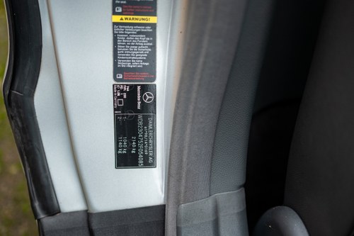 2003 Mercedes-Benz R230 SL500 à venda (imagem 48 de 253)