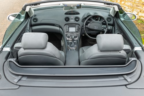 2003 Mercedes-Benz R230 SL500 à venda (imagem 54 de 253)