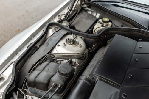 2003 Mercedes-Benz R230 SL500 à venda (imagem 162 de 253)