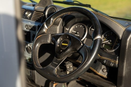 2011 Land Rover Defender 90 by Twisted In vendita (immagine 24 di 199)