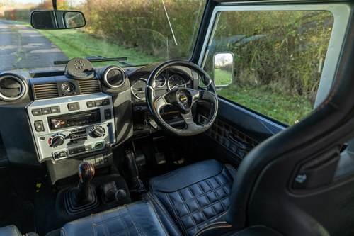 2011 Land Rover Defender 90 by Twisted In vendita (immagine 37 di 199)