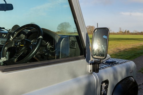 2011 Land Rover Defender 90 by Twisted In vendita (immagine 130 di 199)